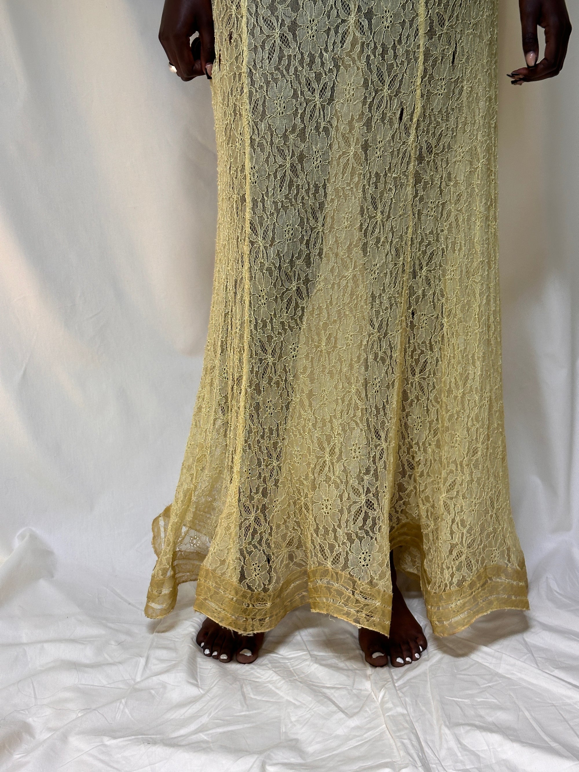 Vintage 1930’s Thrashed Lace Yellow Dress