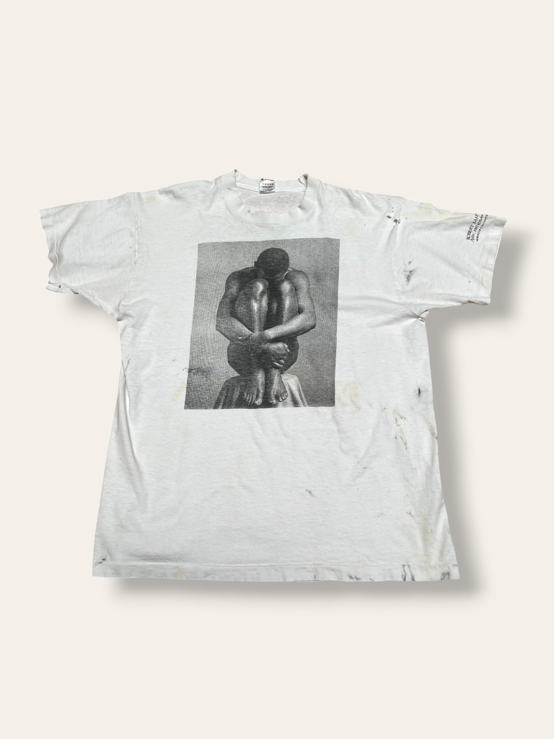 Vintage 1980’s Robert Mapplethorpe “Ajitto” Photograph T-Shirt | Distressed White Graphic Tee | Museum Of Contemporary Art Chicago Tee
