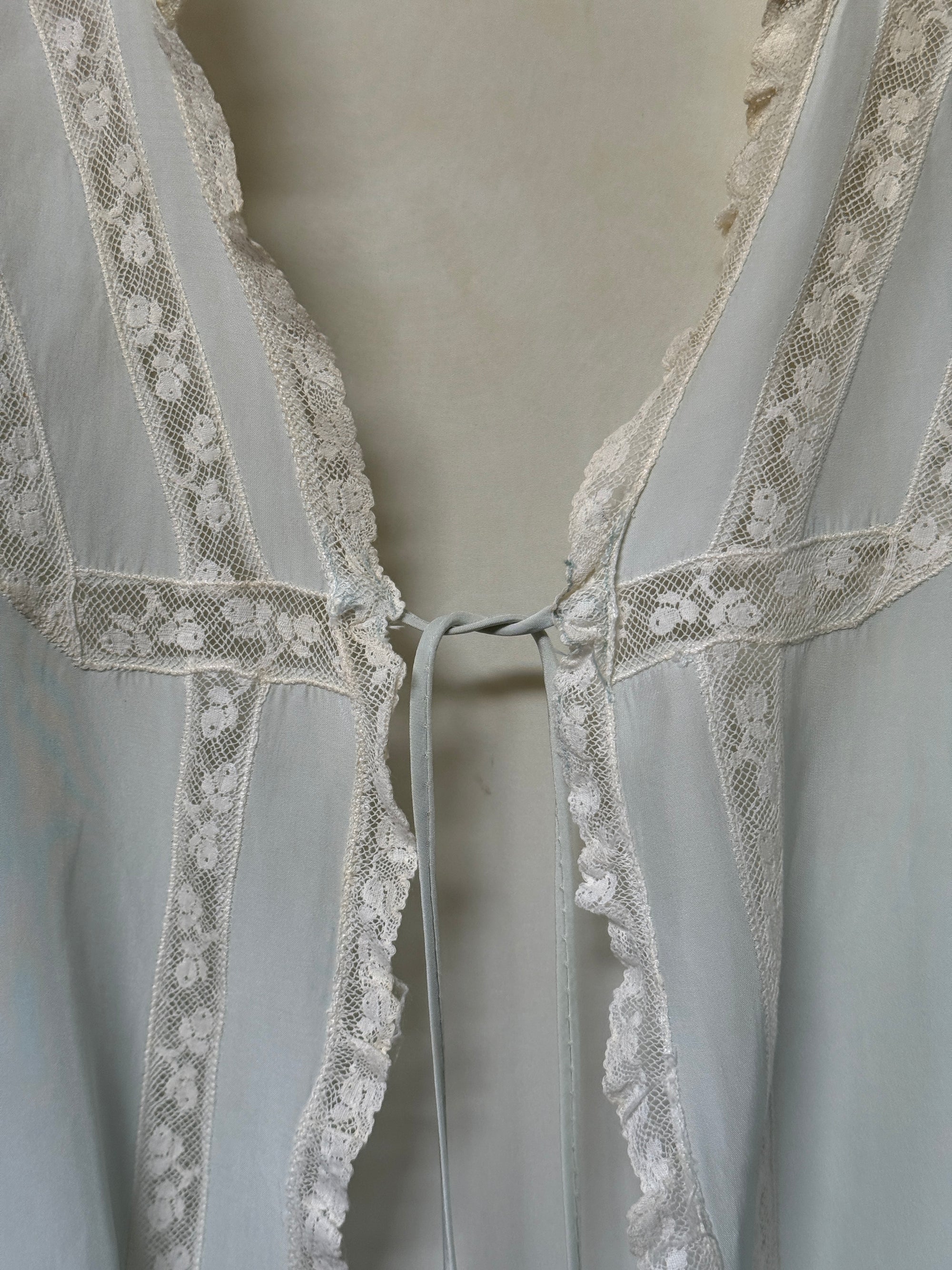 Vintage 1930s Silk-Rayon Butterfly Sleeve Bed Jacket | Silk Lingerie Layering Top