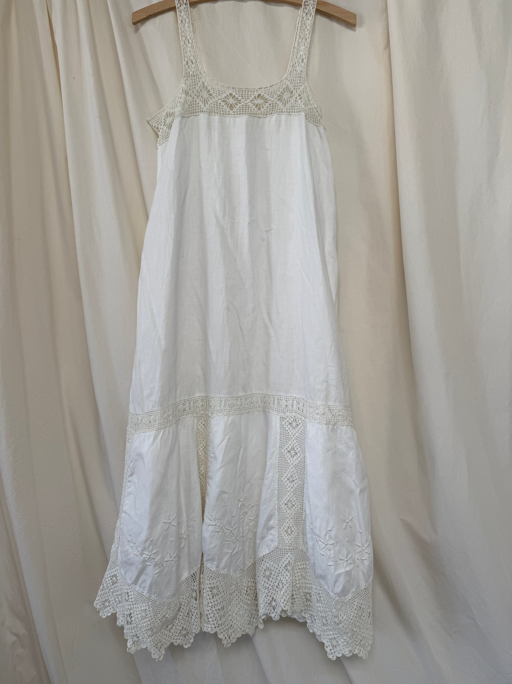 Vintage 1900’s Edwardian White Cotton Crochet Dress | Antique Embroidered Tea Dress