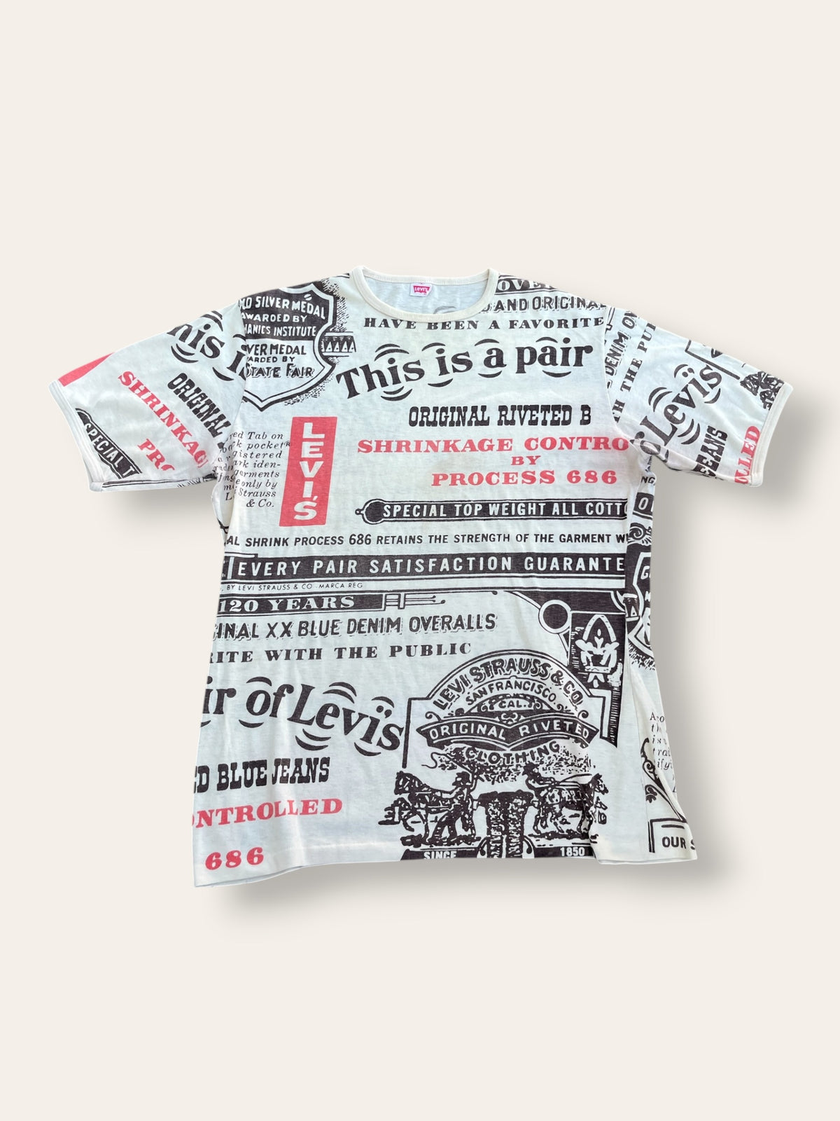 Vintage 1970’s Levi’s All Over Print T-Shirt | Rare Size XL