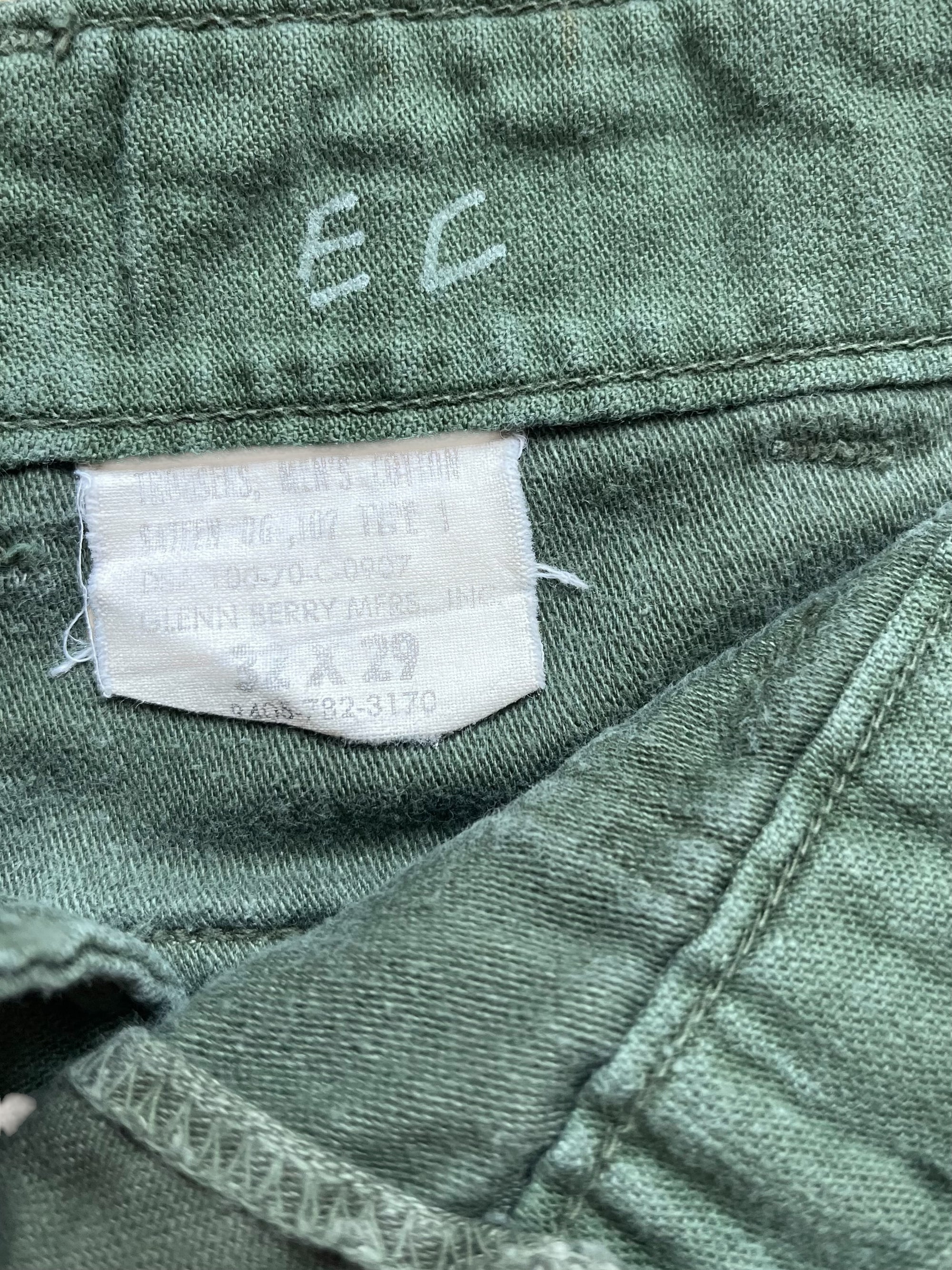 Vintage 1970’s US Army Issue Sateen OG-107 Baker Pants W:32