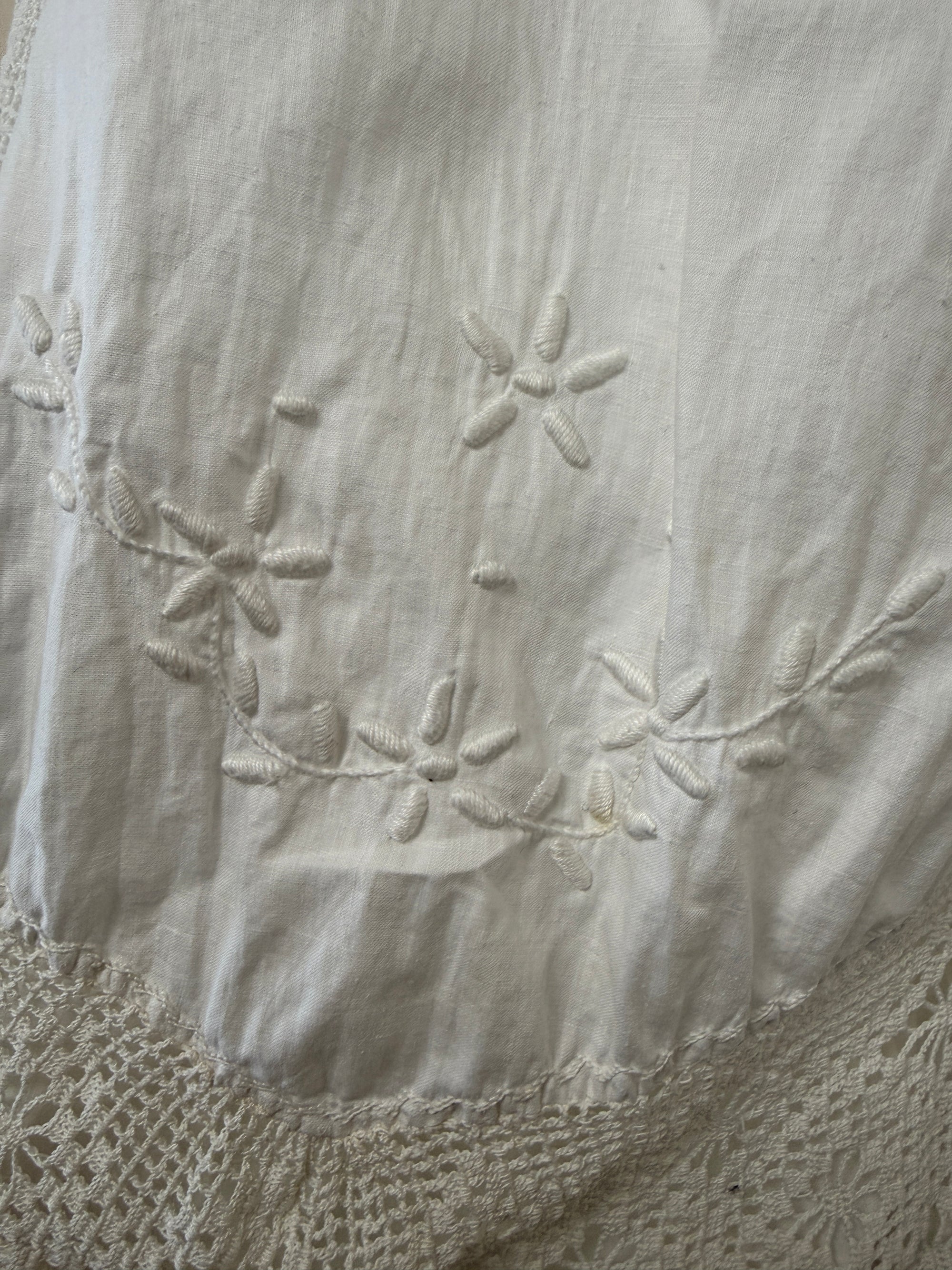 Vintage 1900’s Edwardian White Cotton Crochet Dress | Antique Embroidered Tea Dress