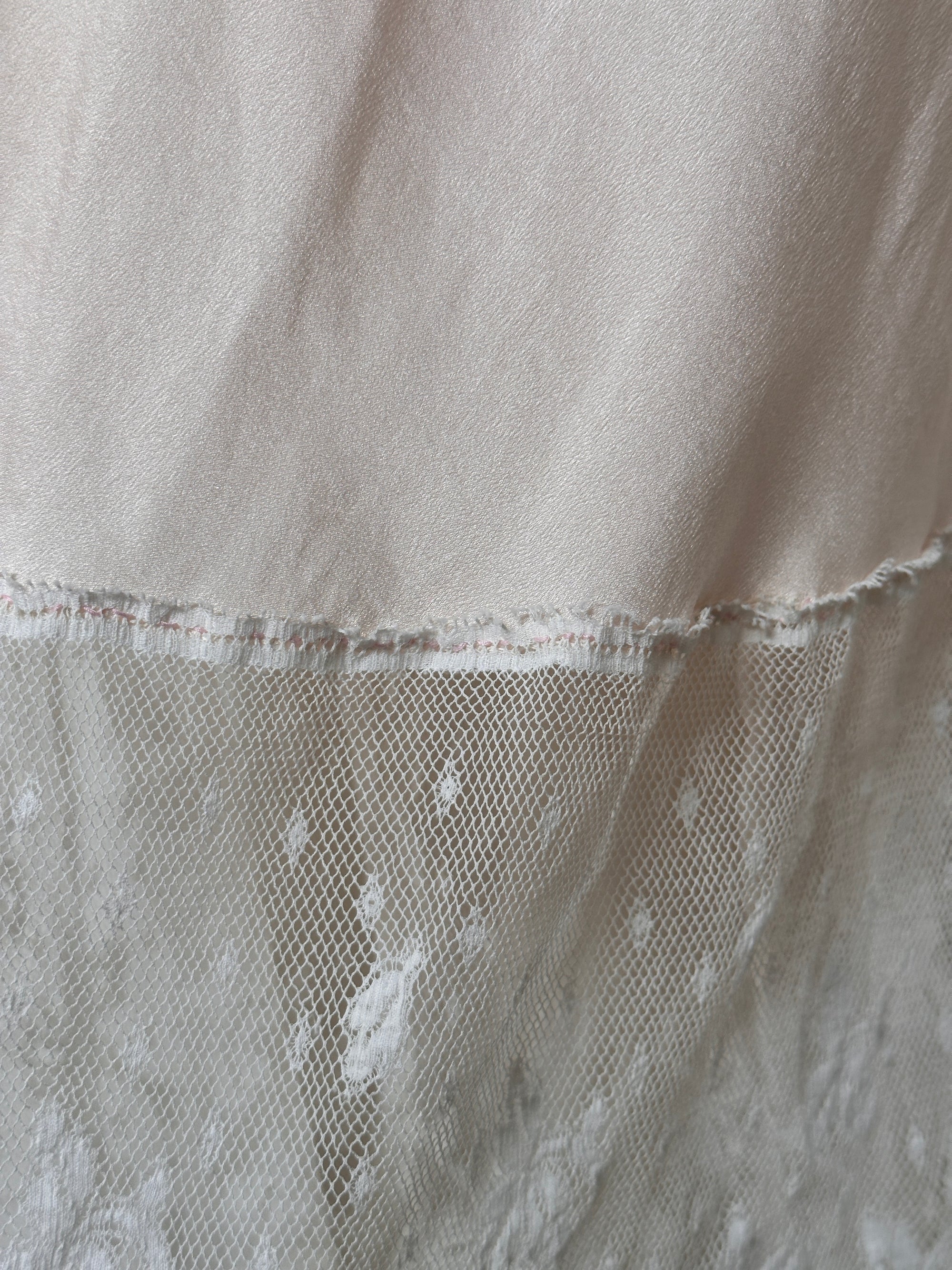 Vintage 1930’s Baby Pink Silk Négligée