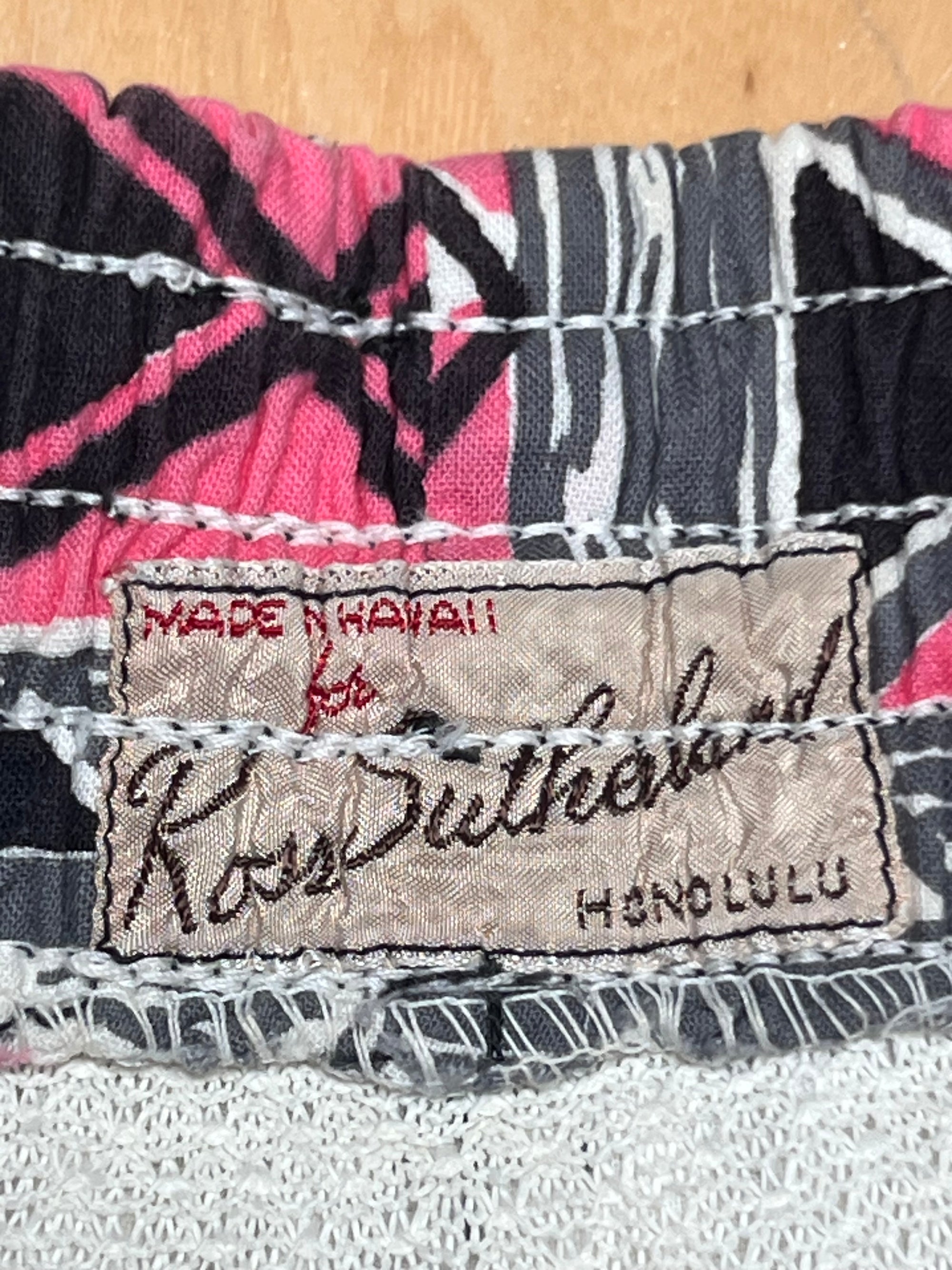 Vintage 1950s Ross Sutherland Hawaiian Shorts | Mid-Century Aloha Shorts