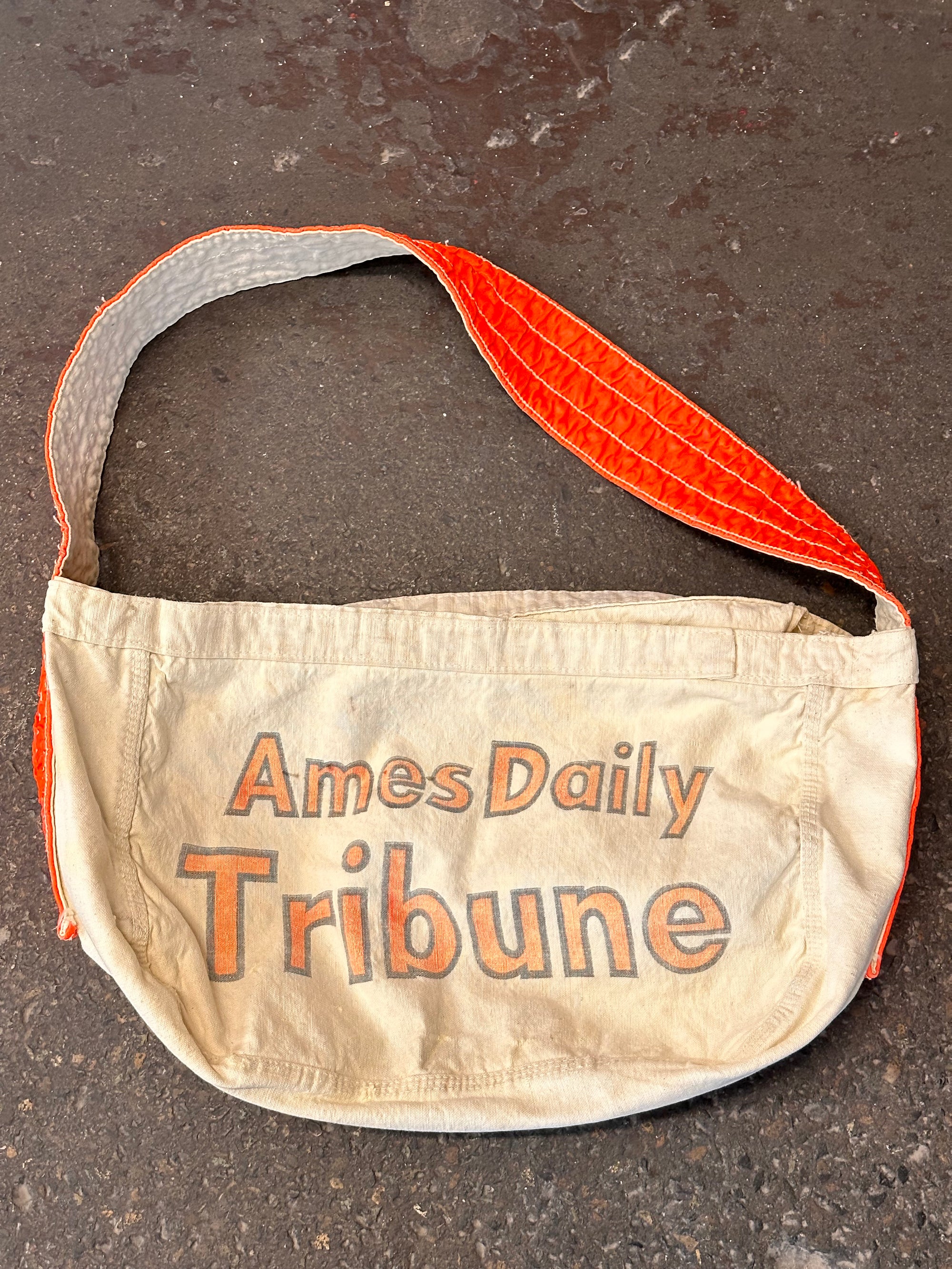 Vintage Ames Daily Tribune Newspaper Bag