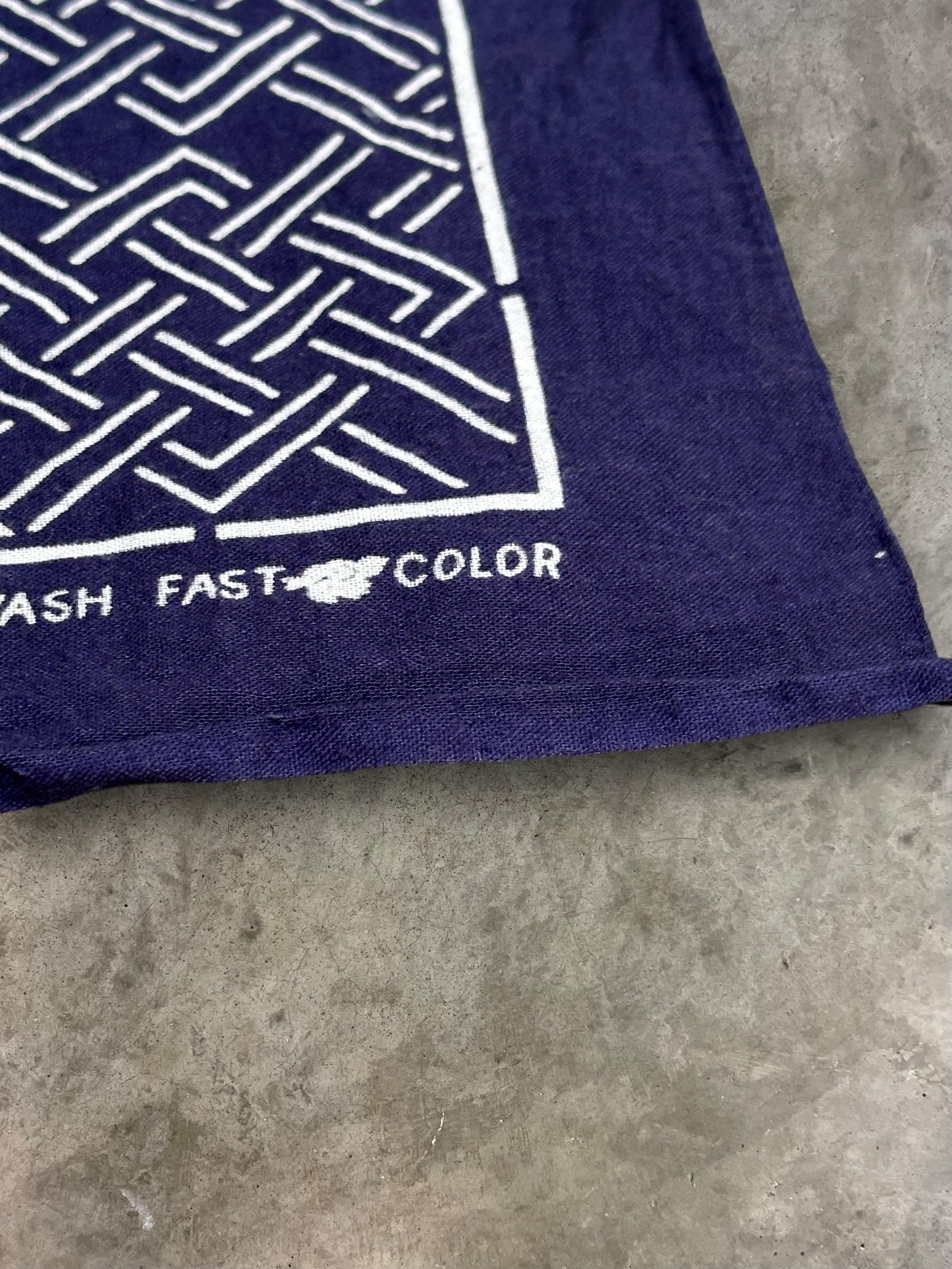 Vintage 1940's WPL Tiger Indigo Fast Color Bandana
