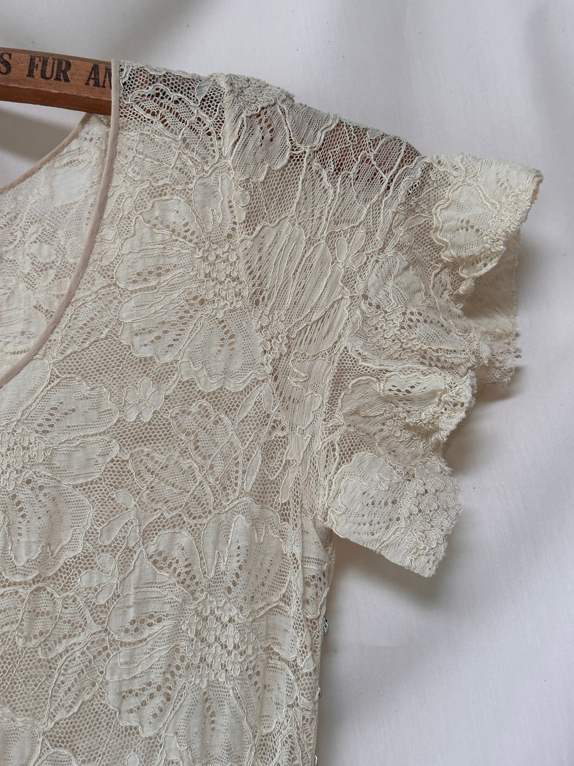 Vintage 1930’s Creme Lace Dress