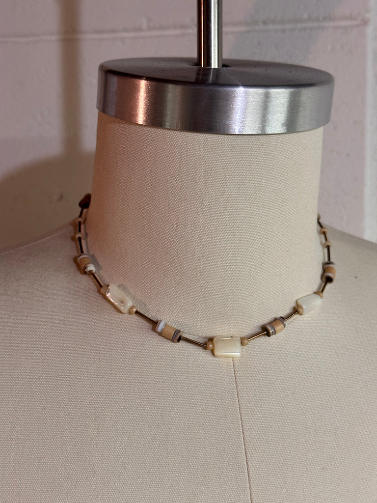 Vintage 1970’s Mother Of Pearl Shell Sterling Silver Choker Necklace