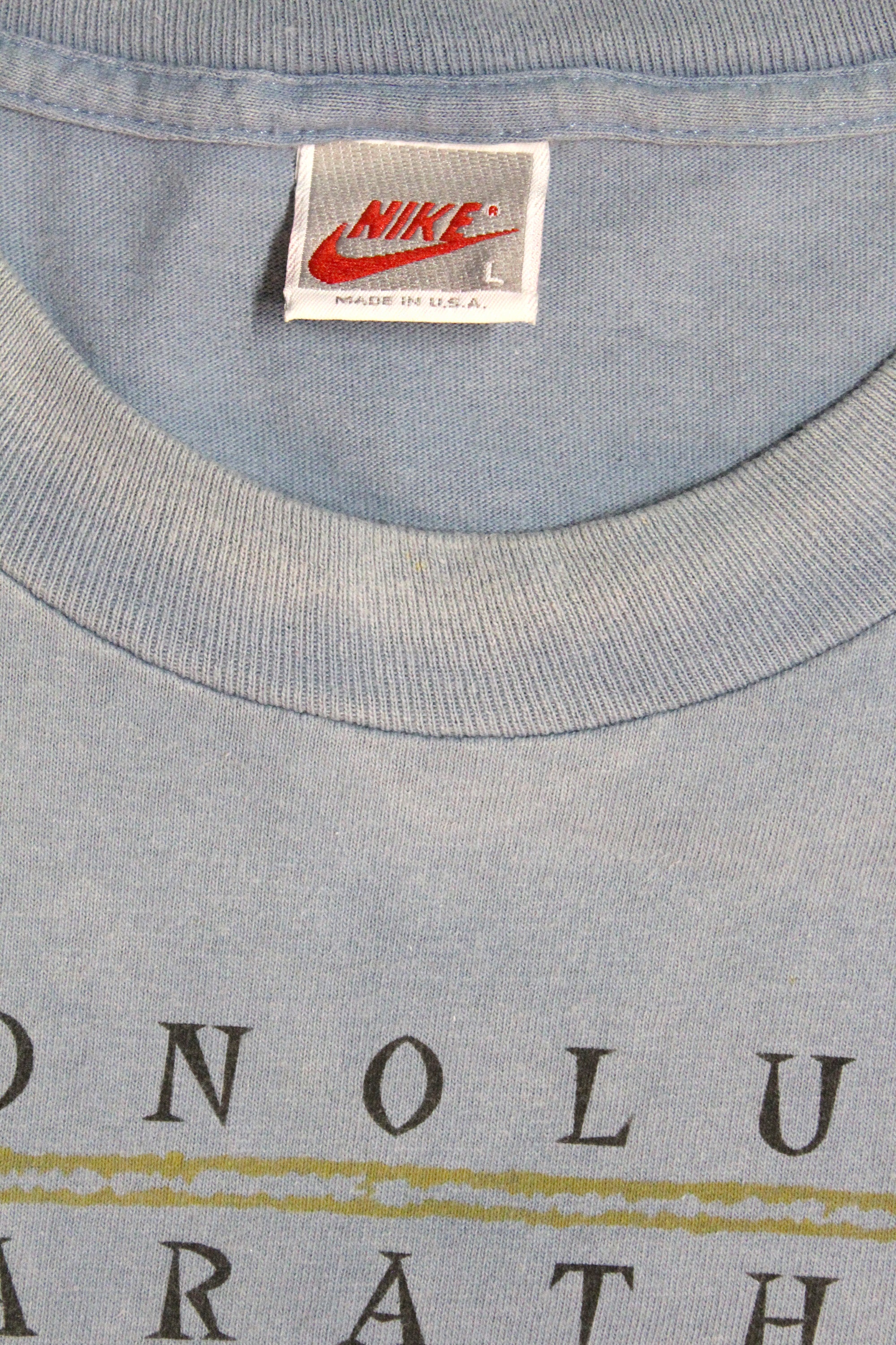 Vintage 1994 Nike Honolulu Marathon Finisher T-Shirt