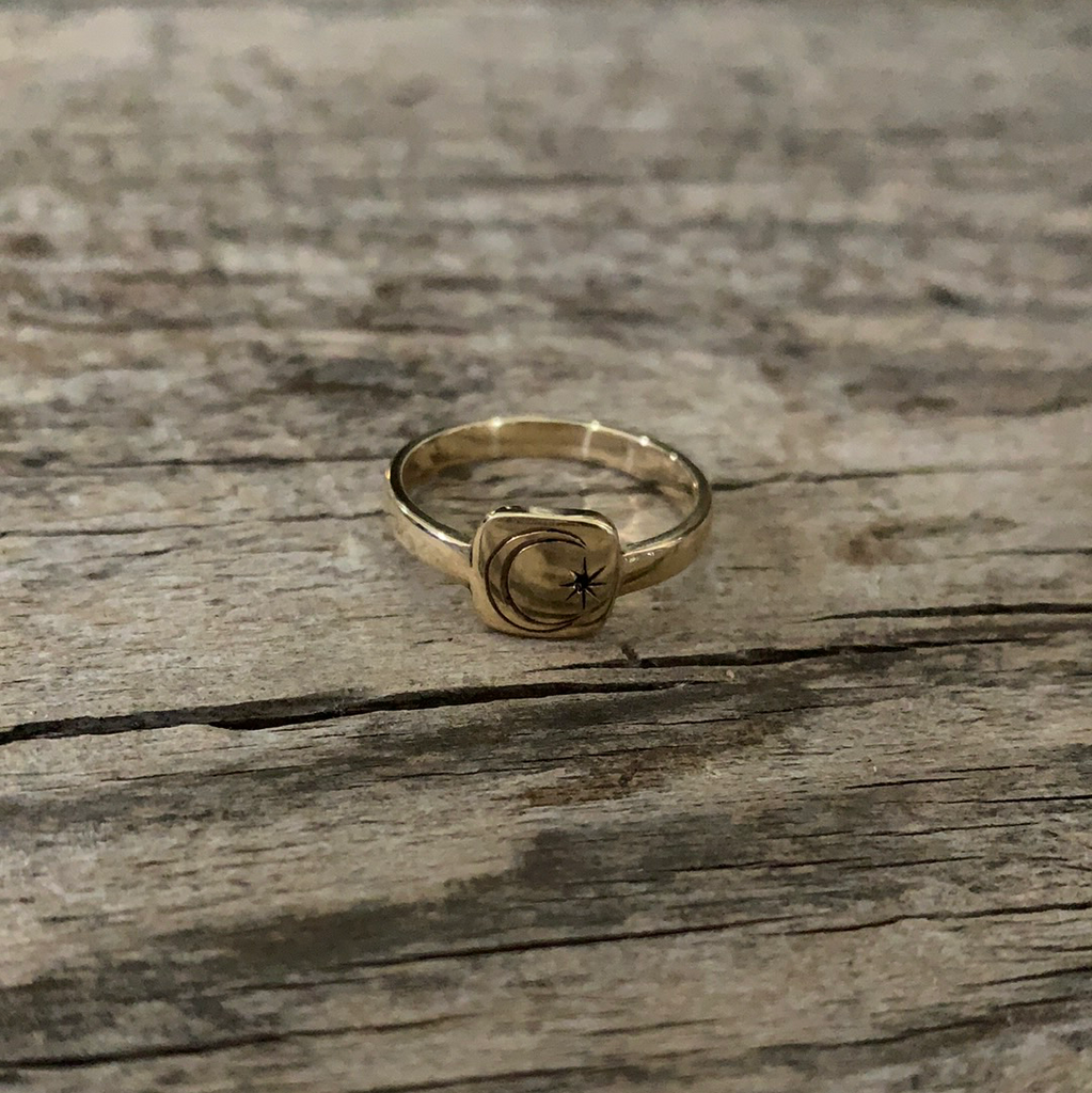Victorian Revival Crescent Moon 14k Gold Ring Size 6