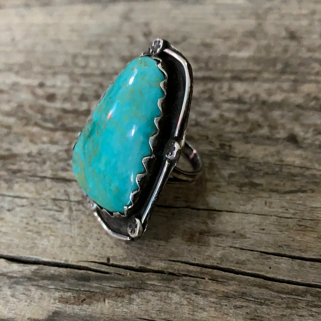 Vintage Native American Silver Turquoise Ring size 7.75