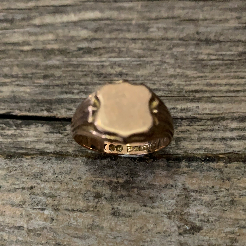 Vintage Gold Crest Shield Ring Size 6.75