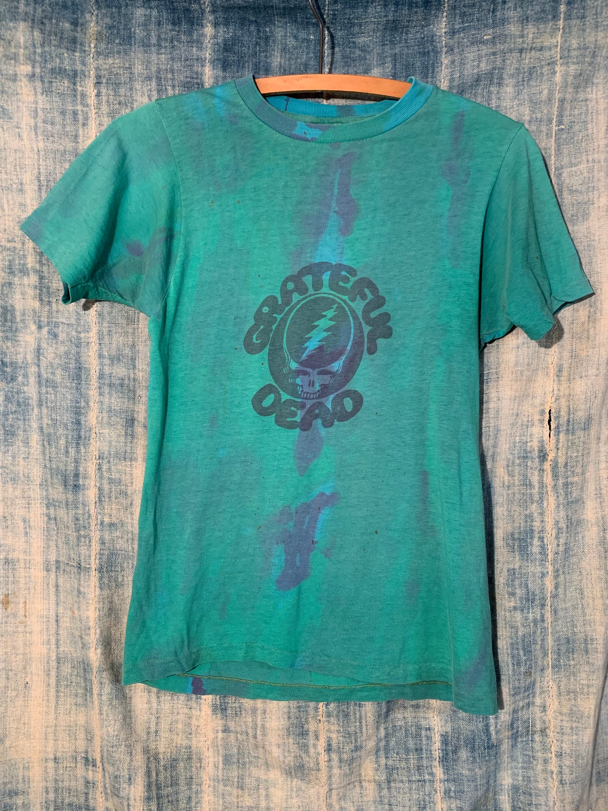 1960&#39;s grateful dead tie dye shirt