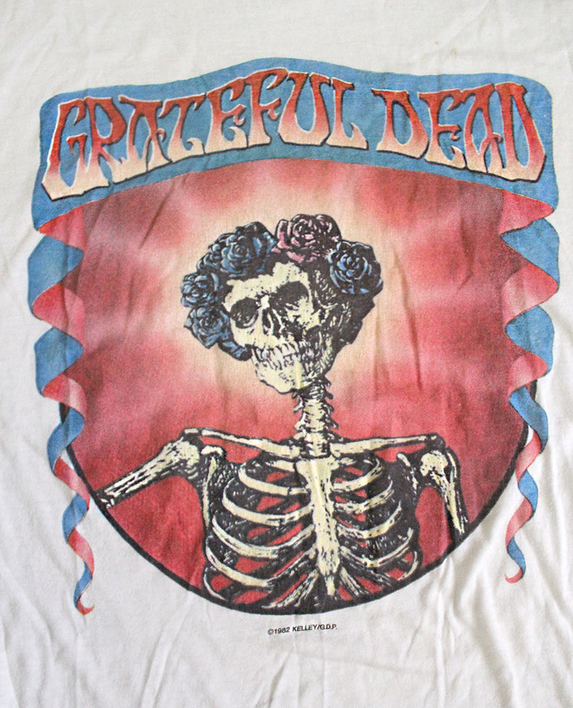 Vintage 80's Grateful Dead Kelley Skull & Roses 2 tone T-Shirt
