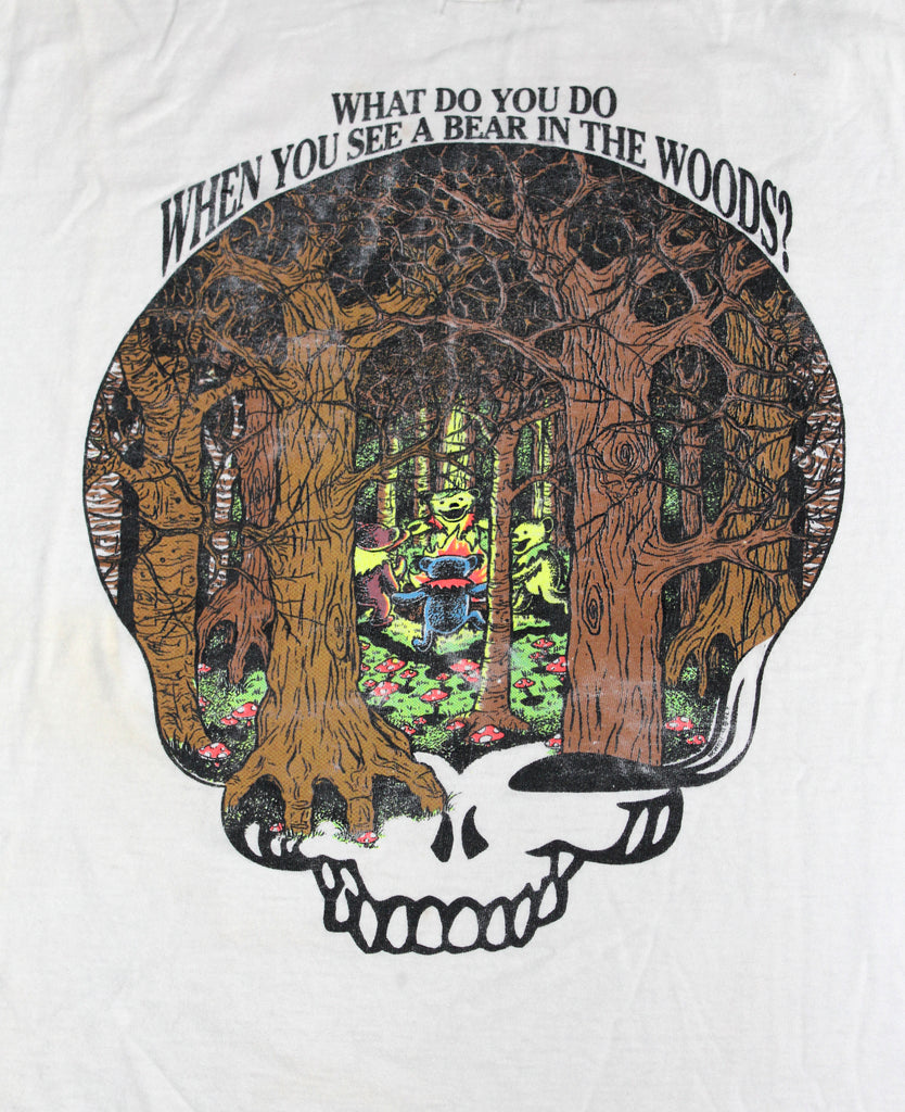 Vintage 90's Grateful Dead Bear in the Woods, Play Dead T-Shirt